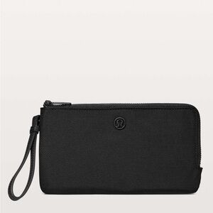 Lululemon Double up wristlet bag